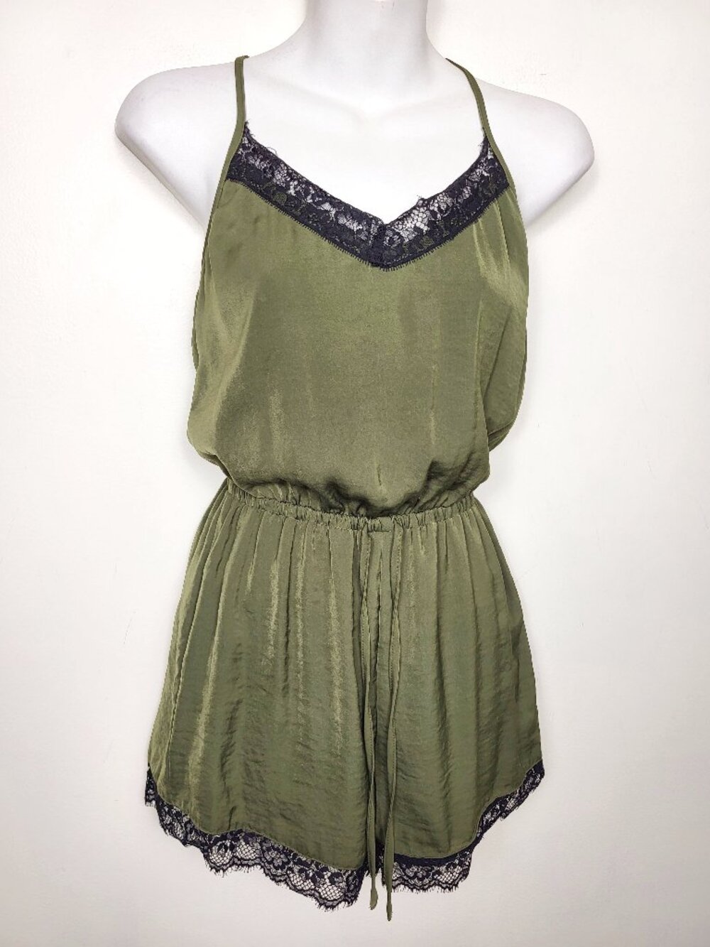Hollister olive green satin feel lace trim romper | Size XS